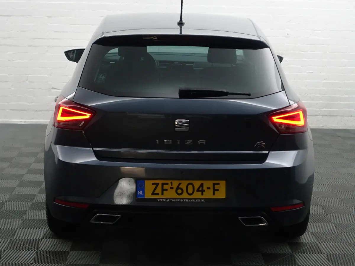 1.0 TSI FR Sport- Carplay, Sfeerverlichting, Front Assist, Park Assist, Virtual Cockpit