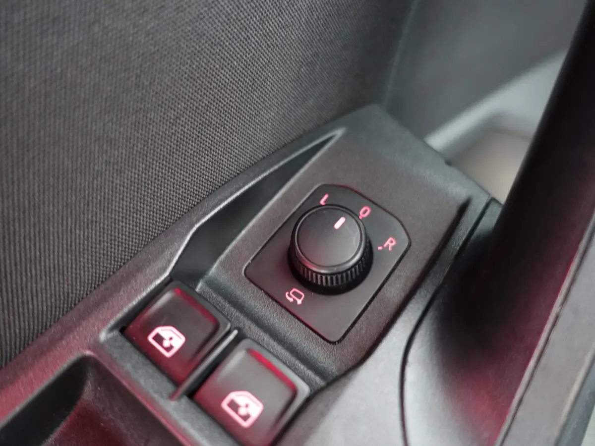 1.0 TSI FR Sport- Carplay, Sfeerverlichting, Front Assist, Park Assist, Virtual Cockpit