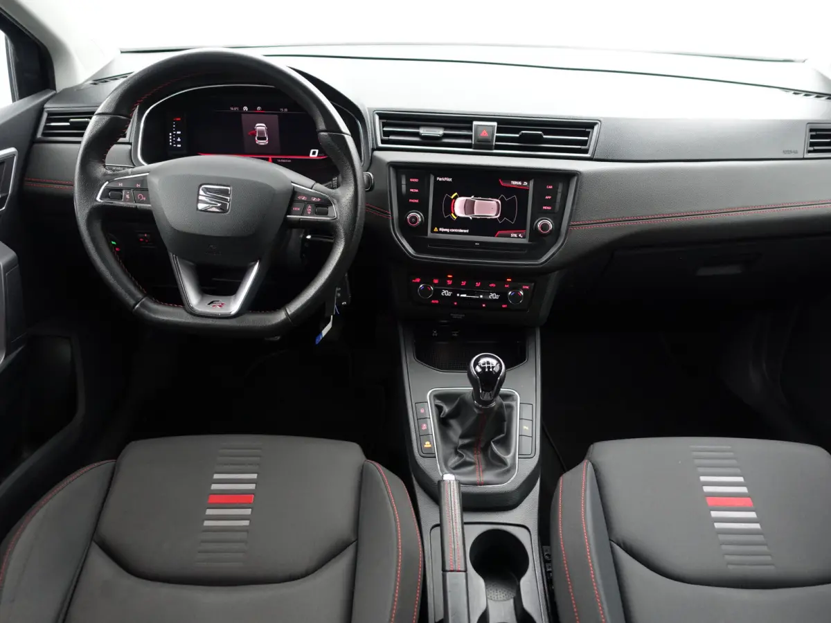 1.0 TSI FR Sport- Carplay, Sfeerverlichting, Front Assist, Park Assist, Virtual Cockpit