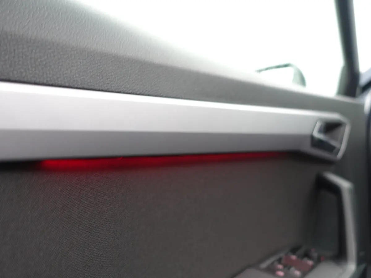 1.0 TSI FR Sport- Carplay, Sfeerverlichting, Front Assist, Park Assist, Virtual Cockpit