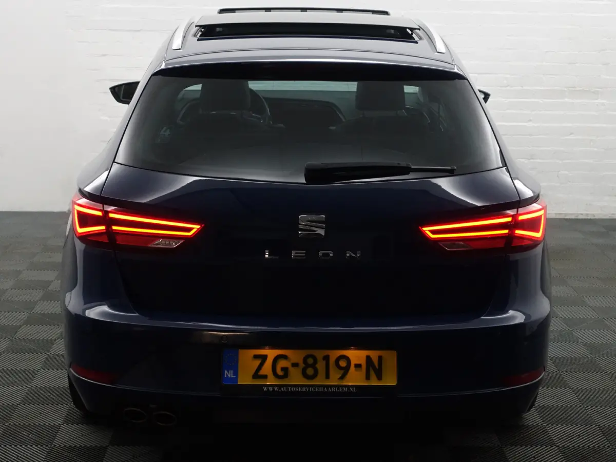 1.5 TSI Xcellence+ Panoramadak, Beats Audio, Carplay, Sfeerverlichting, 360 Camera, Keyless, Park Assist