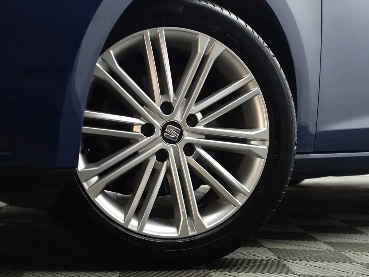 1.5 TSI Xcellence+ Panoramadak, Beats Audio, Carplay, Sfeerverlichting, 360 Camera, Keyless, Park Assist
