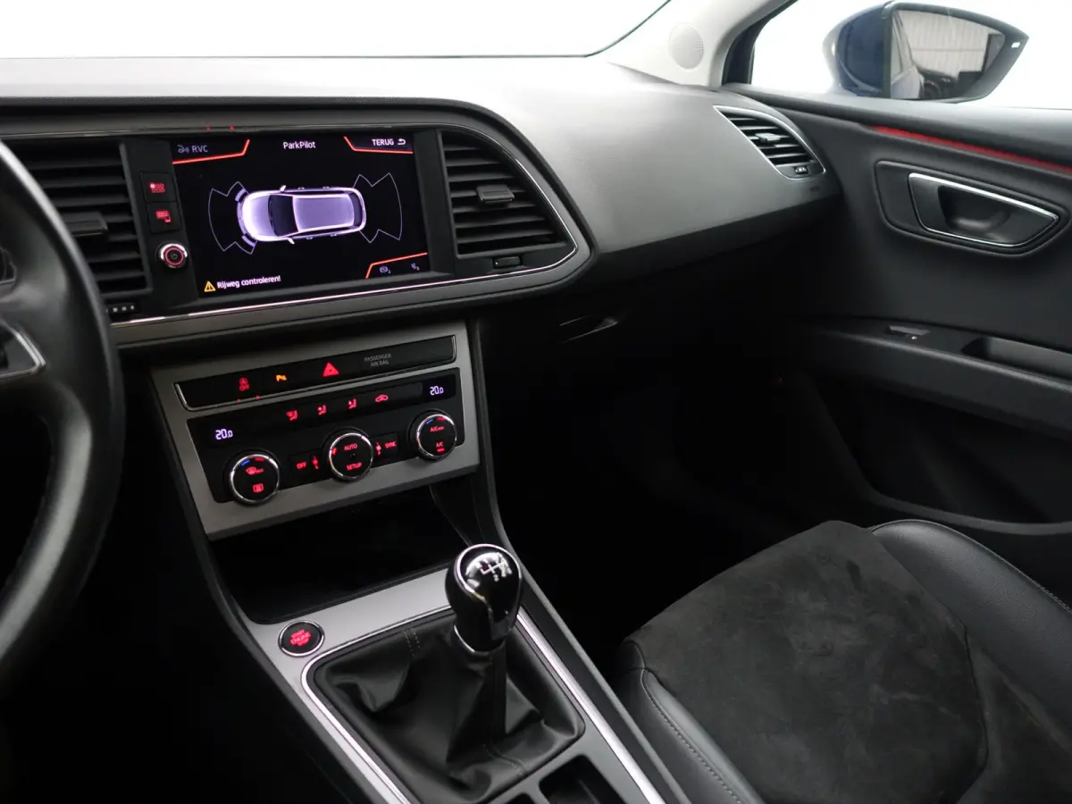 1.5 TSI Xcellence+ Panoramadak, Beats Audio, Carplay, Sfeerverlichting, 360 Camera, Keyless, Park Assist