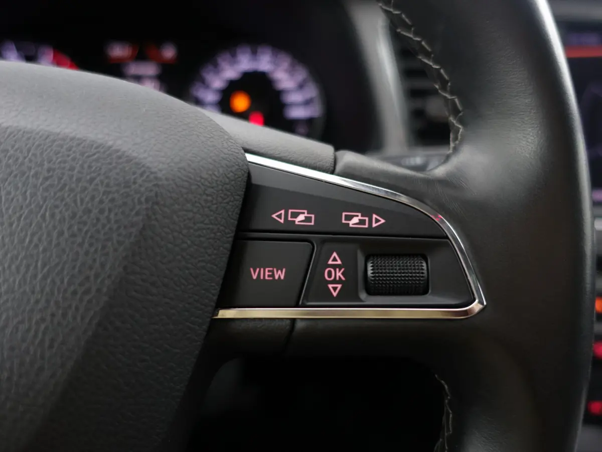 1.5 TSI Xcellence+ Panoramadak, Beats Audio, Carplay, Sfeerverlichting, 360 Camera, Keyless, Park Assist