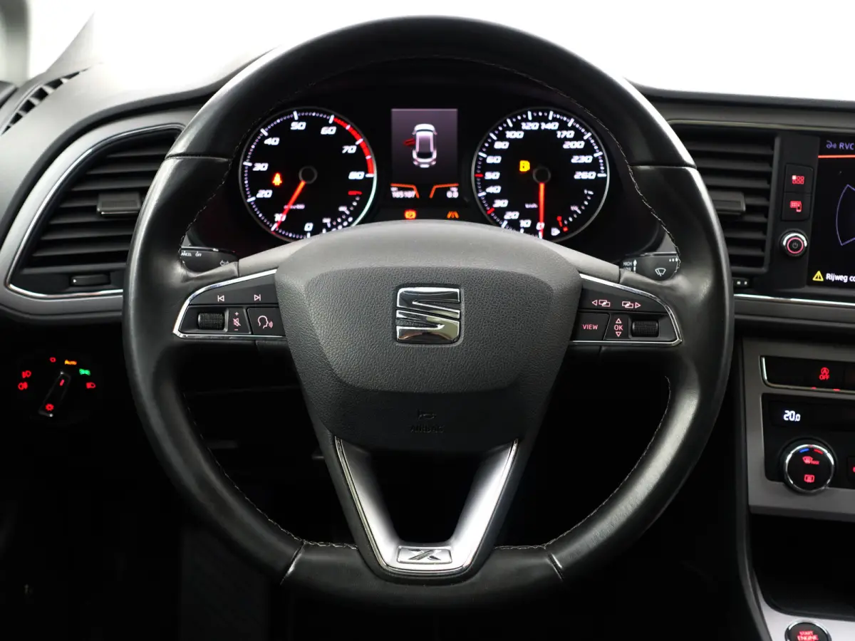 1.5 TSI Xcellence+ Panoramadak, Beats Audio, Carplay, Sfeerverlichting, 360 Camera, Keyless, Park Assist