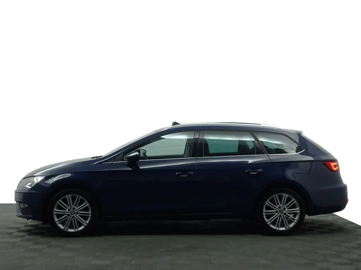 1.5 TSI Xcellence+ Panoramadak, Beats Audio, Carplay, Sfeerverlichting, 360 Camera, Keyless, Park Assist