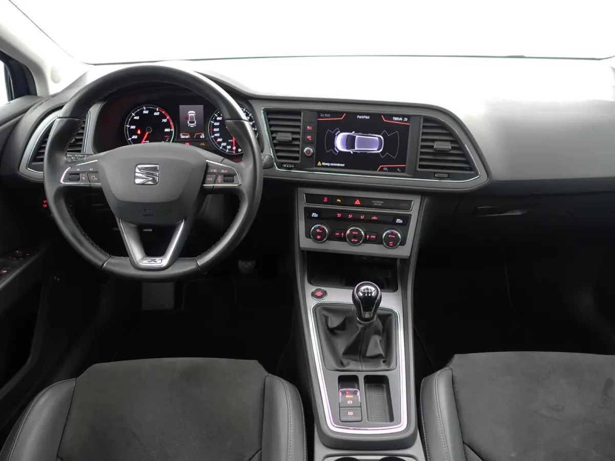 1.5 TSI Xcellence+ Panoramadak, Beats Audio, Carplay, Sfeerverlichting, 360 Camera, Keyless, Park Assist