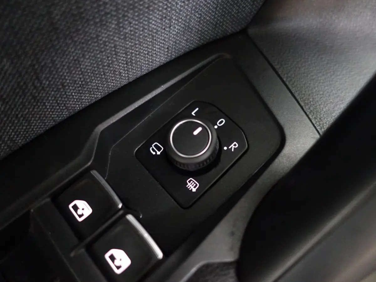 1.5 TSI Style Business Intense Aut- 7 Pers, Carplay, Android Auto, Virtual Cockpit, Keyless, Xenon Led, Camera