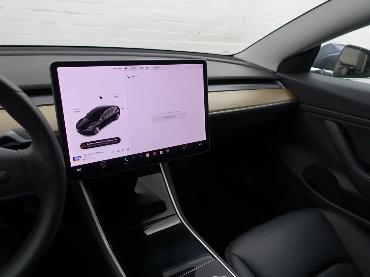 Long Range AWD 75 kWh- NAP 55dkm, Panoramadak, Camera, Autopilot, Xenon Led