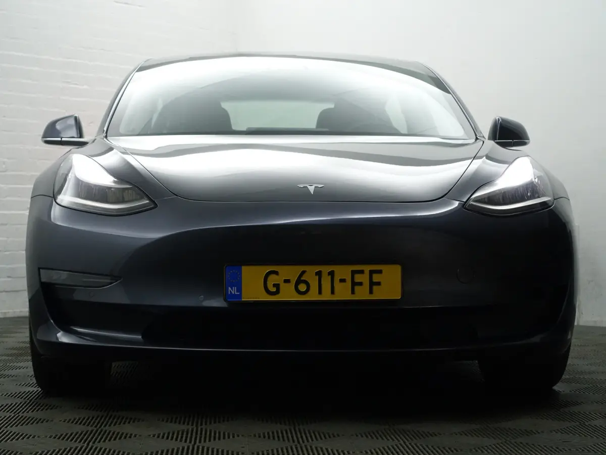 Long Range AWD 75 kWh- NAP 55dkm, Panoramadak, Camera, Autopilot, Xenon Led