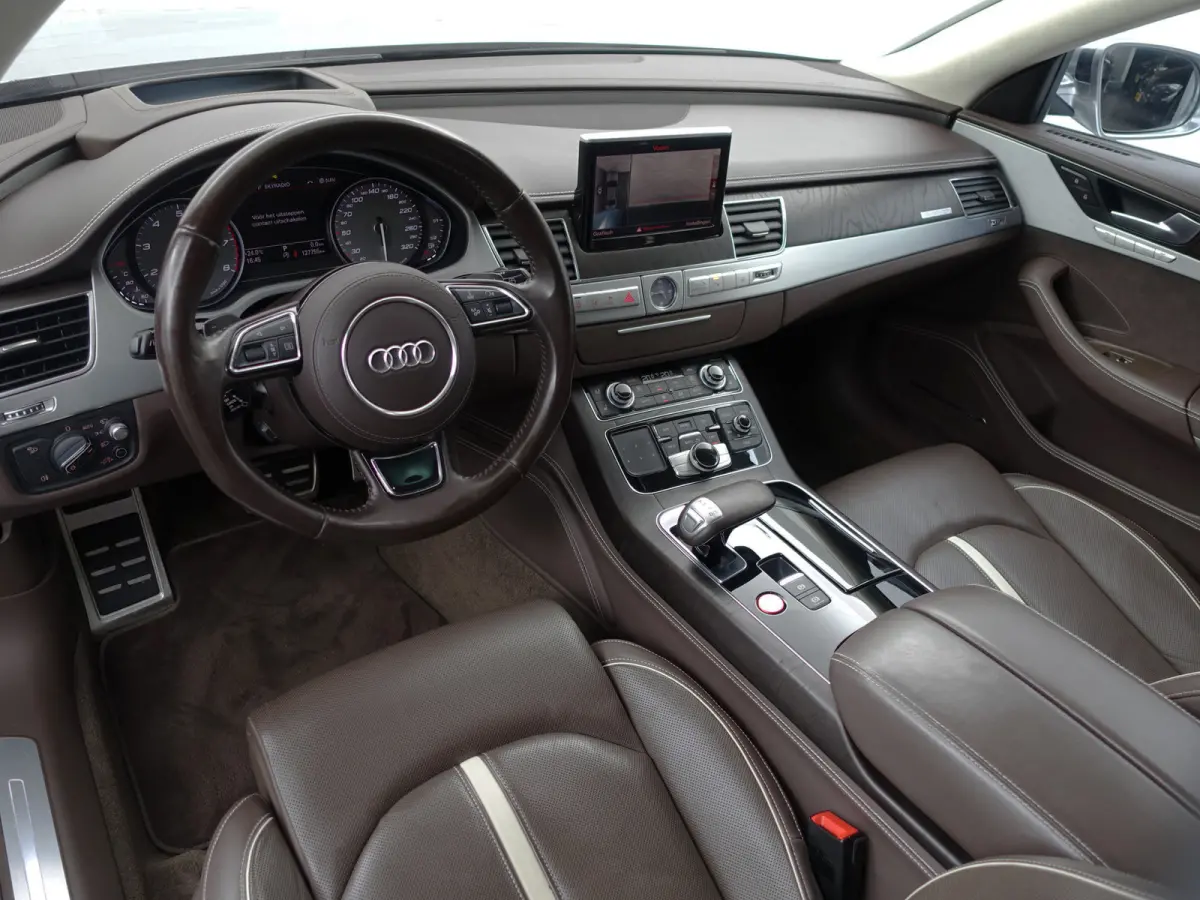 4.0 TFSI S8 Quattro Design selection- Stoelmassage, Head Up, Stoelventilatie, Alcantara interieur afwerking