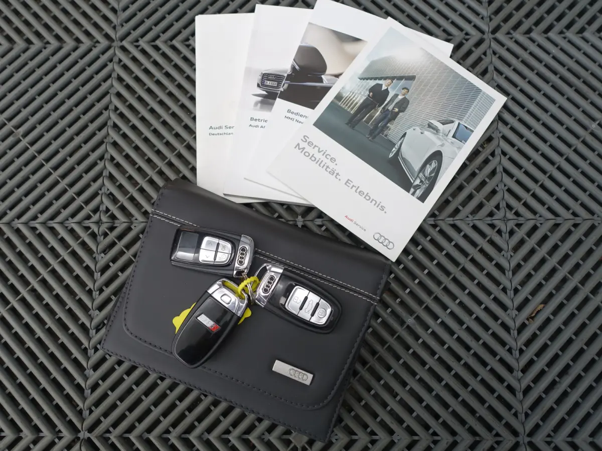 4.0 TFSI S8 Quattro Design selection- Stoelmassage, Head Up, Stoelventilatie, Alcantara interieur afwerking