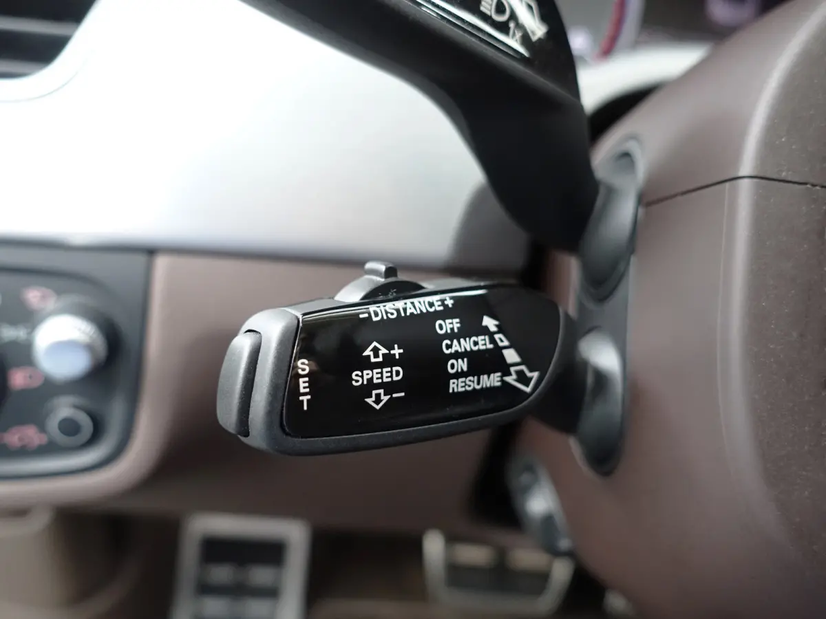 4.0 TFSI S8 Quattro Design selection- Stoelmassage, Head Up, Stoelventilatie, Alcantara interieur afwerking