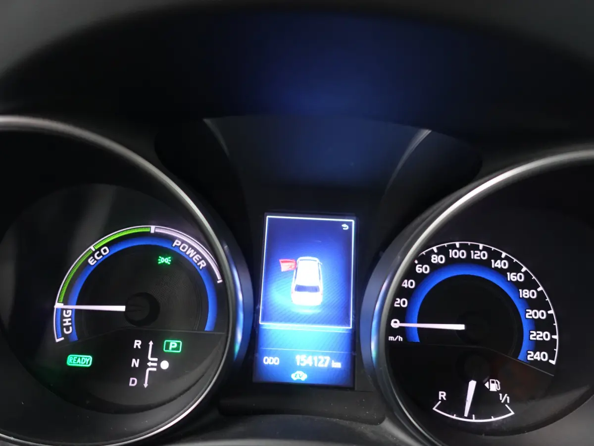 1.8 Hybrid Dynamic Aut- Camera, Navigatie, Comfort Interieur, Lane Assist, Clima