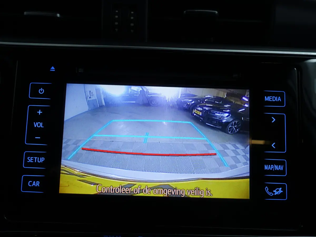 1.8 Hybrid Dynamic Aut- Camera, Navigatie, Comfort Interieur, Lane Assist, Clima