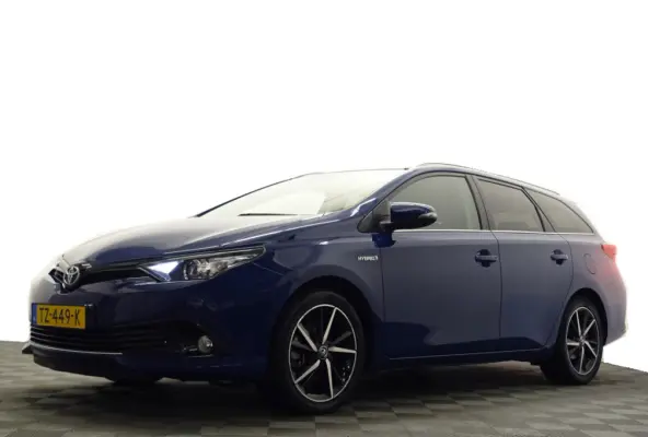1.8 Hybrid Dynamic Aut- Lane Assist, Navi, Camera, Clima, Park Assist, Cruise