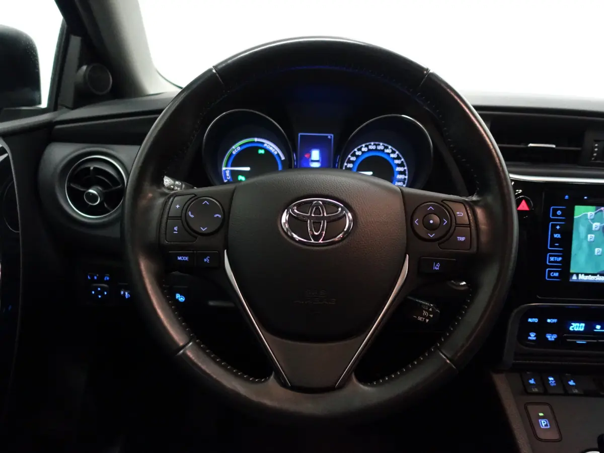 1.8 Hybrid Dynamic Aut- Lane Assist, Navi, Camera, Clima, Park Assist, Cruise