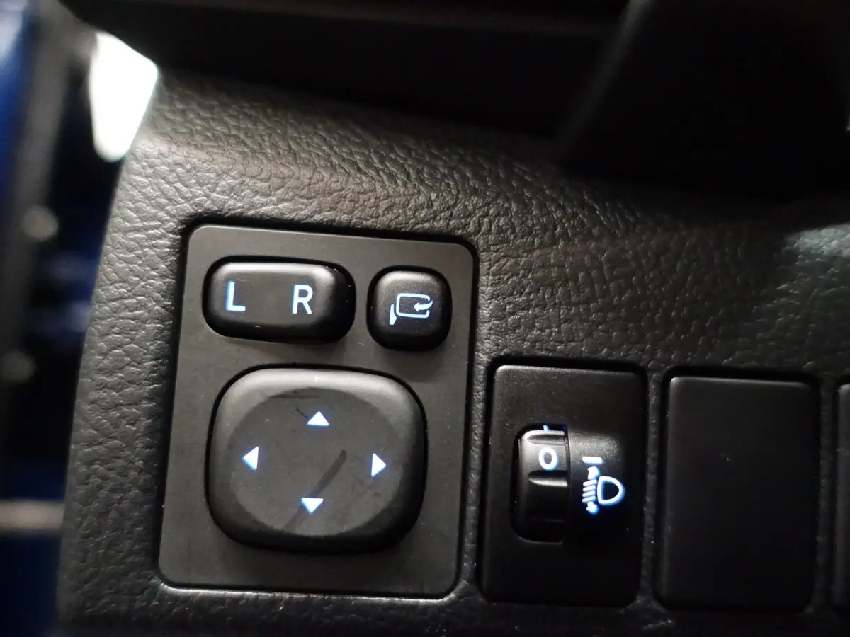 1.8 Hybrid Dynamic Aut- Lane Assist, Navi, Camera, Clima, Park Assist, Cruise
