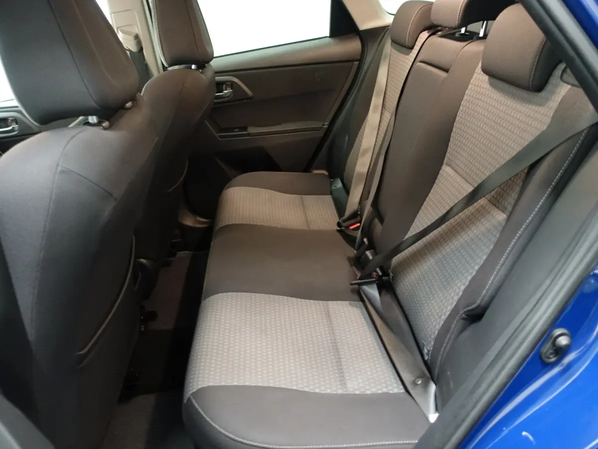 1.8 Hybrid Dynamic Aut- Lane Assist, Navi, Camera, Clima, Park Assist, Cruise