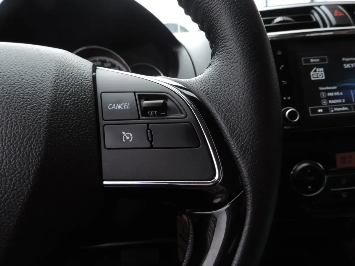 1.2 Intense AUTOMAAT 6.100km | 1e Eig | NL auto | Stoelverw | ECC | CarPlay | 14” Lmvelgen | Camera | DAB
