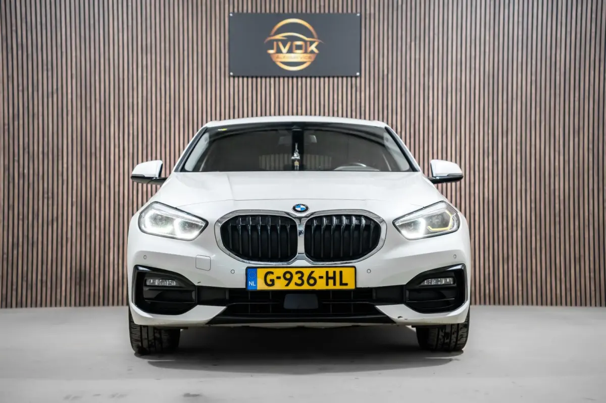 116d Corporate Executive LED AUT NAVI