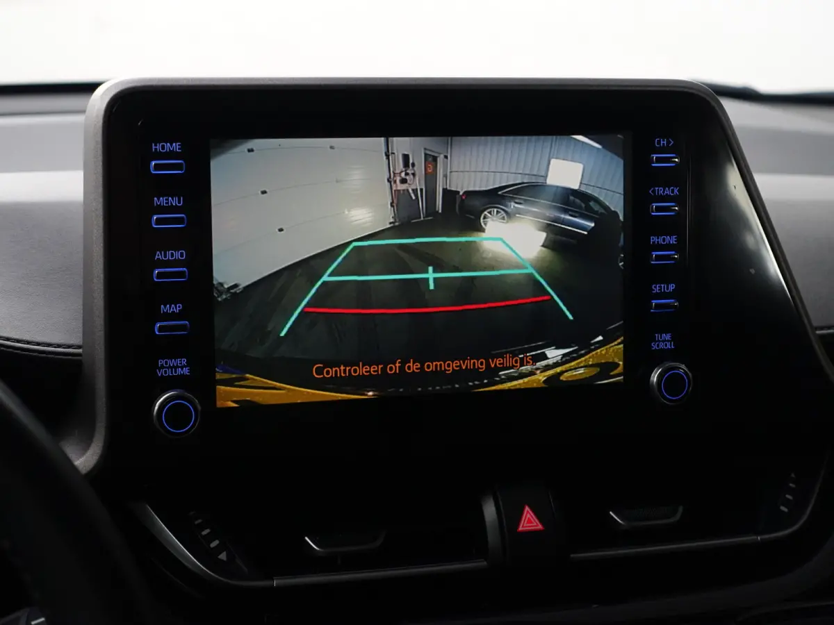 1.8 Hybrid Active Aut- Carplay, Android Auto, Camera, Xenon Led, Park Assist, Lane Assist, Ada Cruise