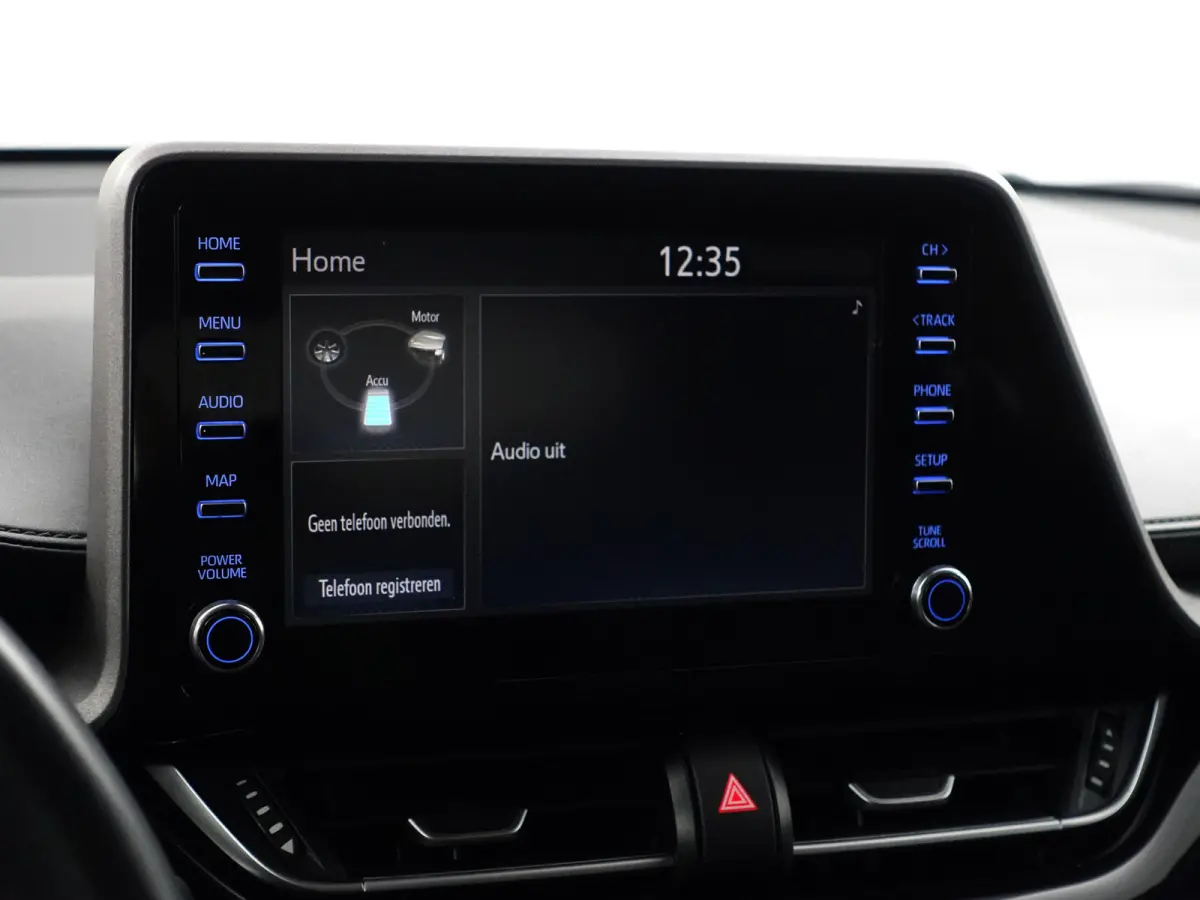 1.8 Hybrid Active Aut- Carplay, Android Auto, Camera, Xenon Led, Park Assist, Lane Assist, Ada Cruise