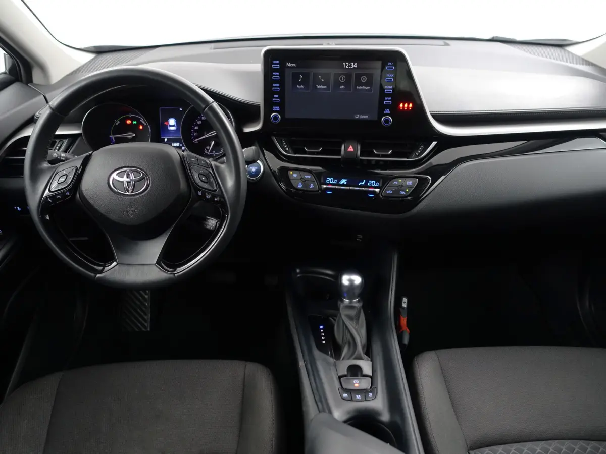 1.8 Hybrid Active Aut- Carplay, Android Auto, Camera, Xenon Led, Park Assist, Lane Assist, Ada Cruise