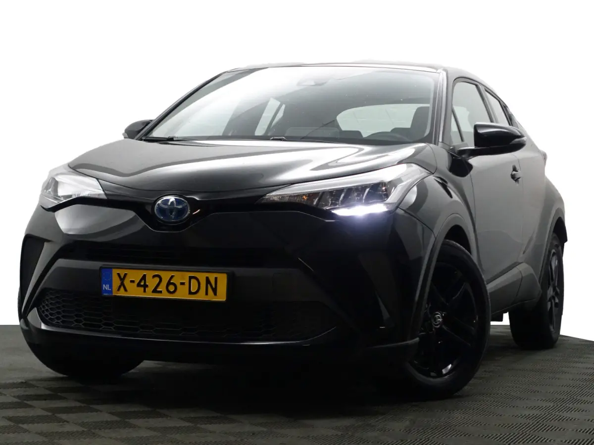 1.8 Hybrid Active Aut- Carplay, Android Auto, Camera, Xenon Led, Park Assist, Lane Assist, Ada Cruise