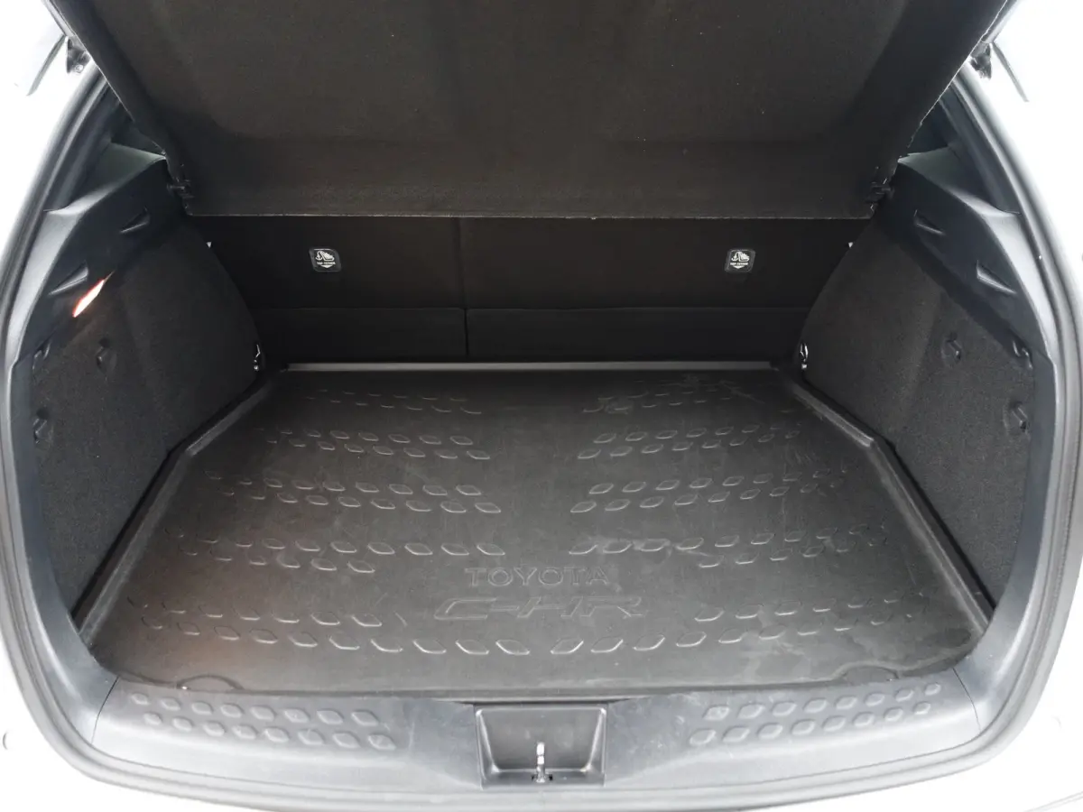 2.0 Hybrid Olympic Executive Edition Aut- Stuur/Stoelverwarming, Ada cruise, JBL Audio, Park Assist, Park Pilot
