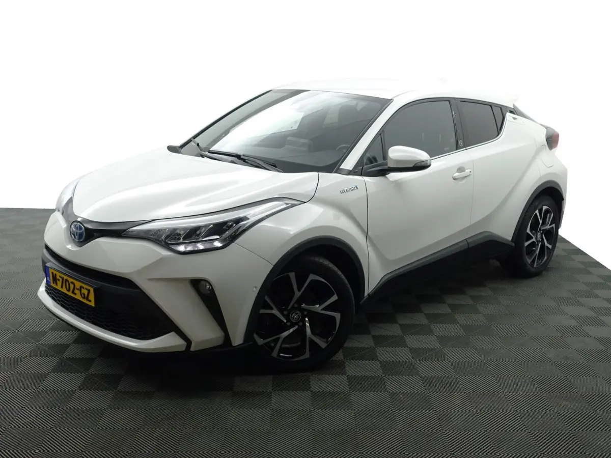 2.0 Hybrid Olympic Executive Edition Aut- Stuur/Stoelverwarming, Ada cruise, JBL Audio, Park Assist, Park Pilot