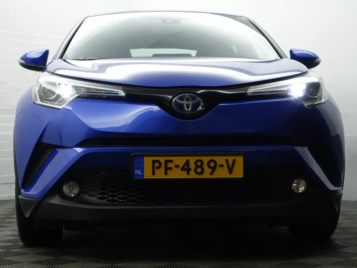 1.8 Hybrid Dynamic Aut- Xenon Led, Camera, Ada Cruise, Park Assist, Navi, Clima, Keyless