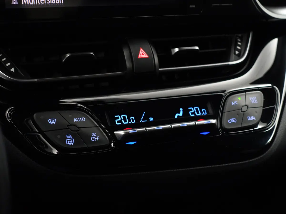 1.8 Hybrid Dynamic Aut- Xenon Led, Camera, Ada Cruise, Park Assist, Navi, Clima, Keyless