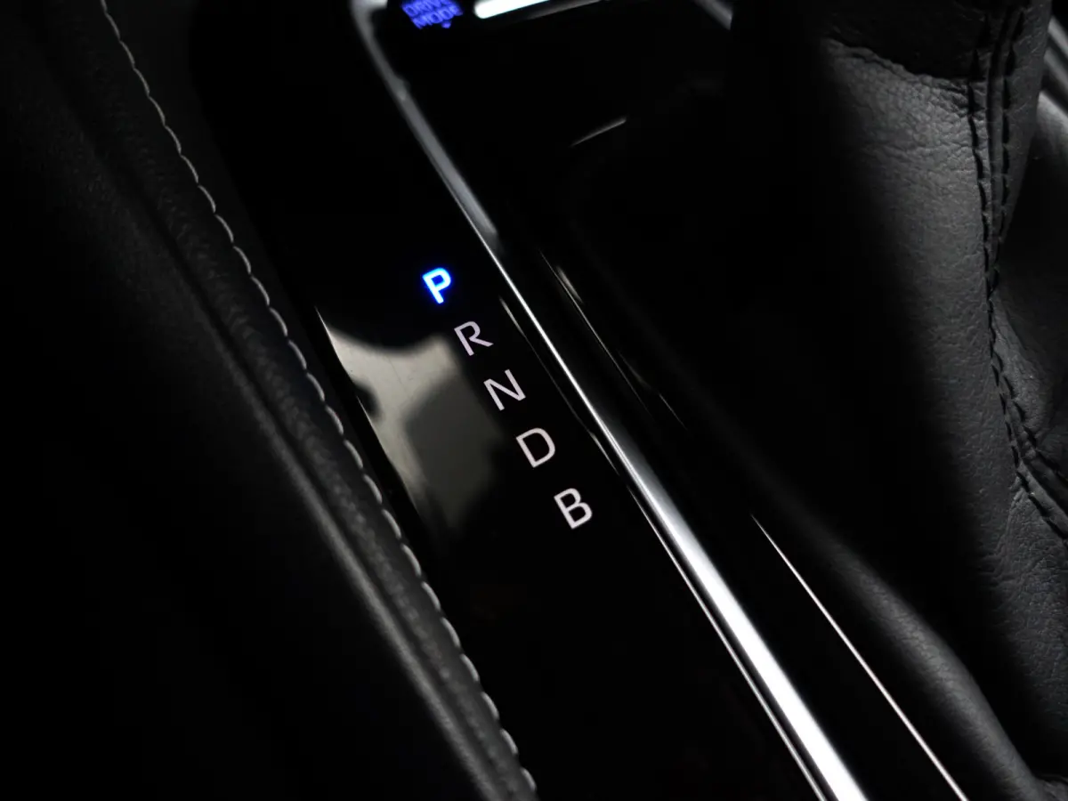 1.8 Hybrid Executive Aut- Head Up, Virtual cockpit, Stoelverwarming, Carplay, Park Pilot, Park Assist, Camera