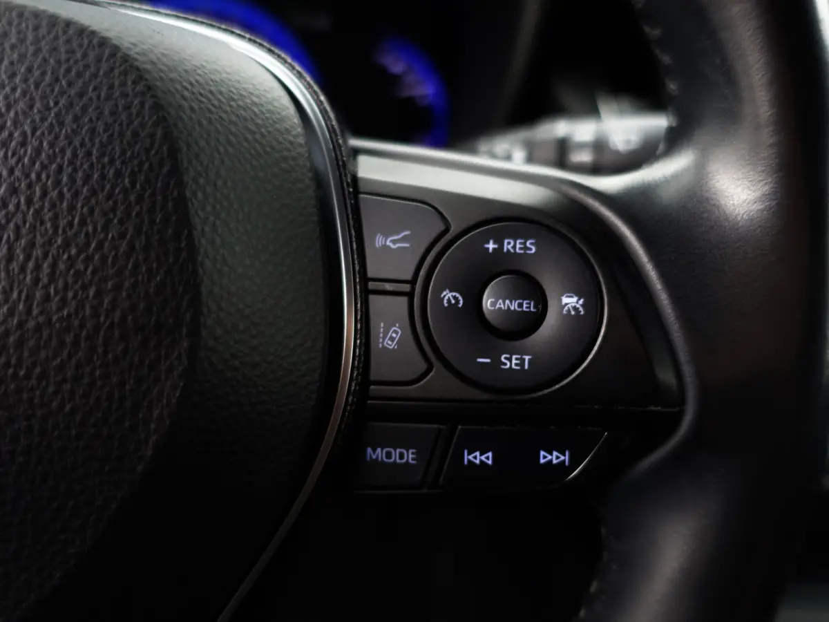 1.8 Hybrid Executive Aut- Head Up, Virtual cockpit, Stoelverwarming, Carplay, Park Pilot, Park Assist, Camera