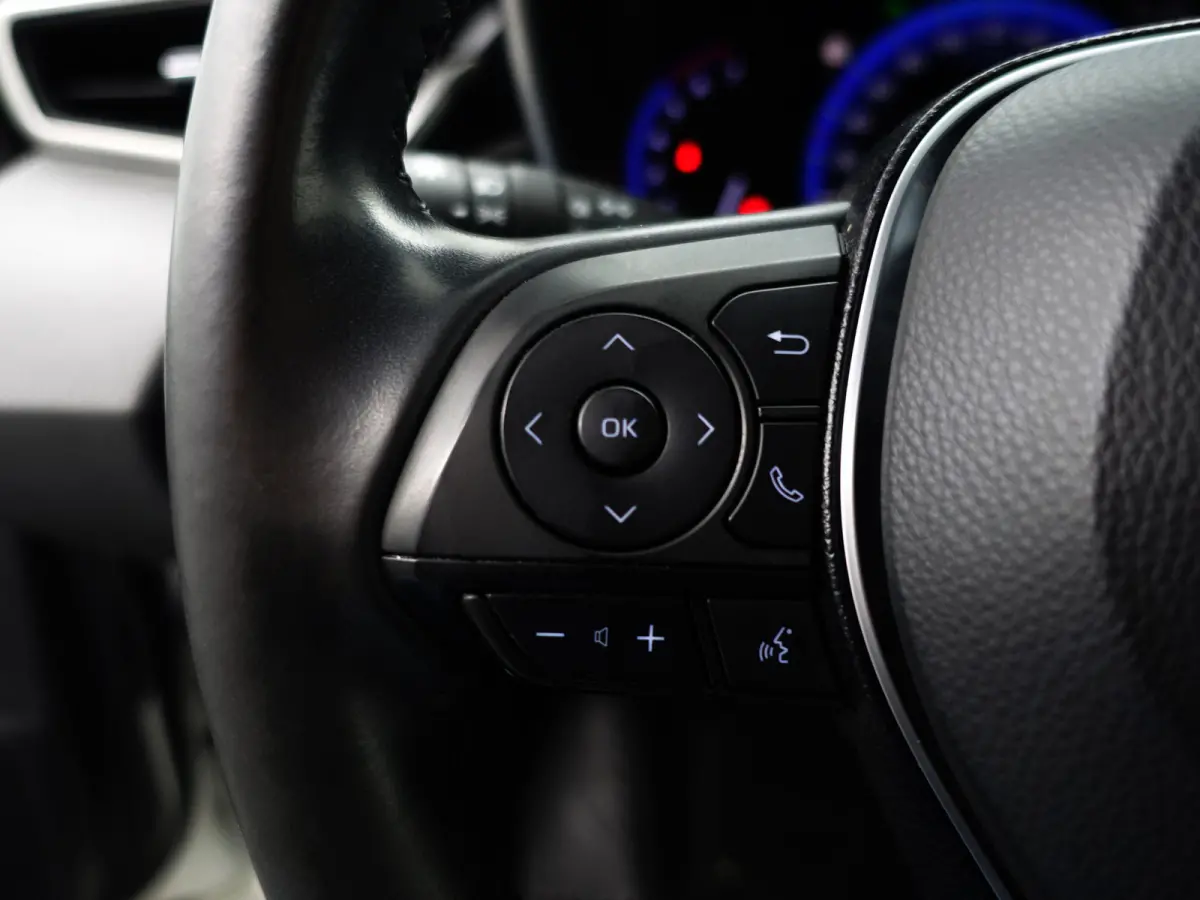 1.8 Hybrid Executive Aut- Head Up, Virtual cockpit, Stoelverwarming, Carplay, Park Pilot, Park Assist, Camera