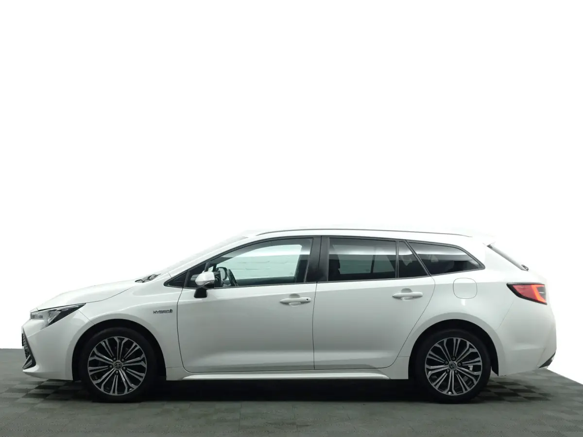 2.0 Hybrid Business Plus Aut- Ada Cruise, Lane Assist, Xenon Led, Camera, Stoelverwarming, Navi, Comfort Interieur
