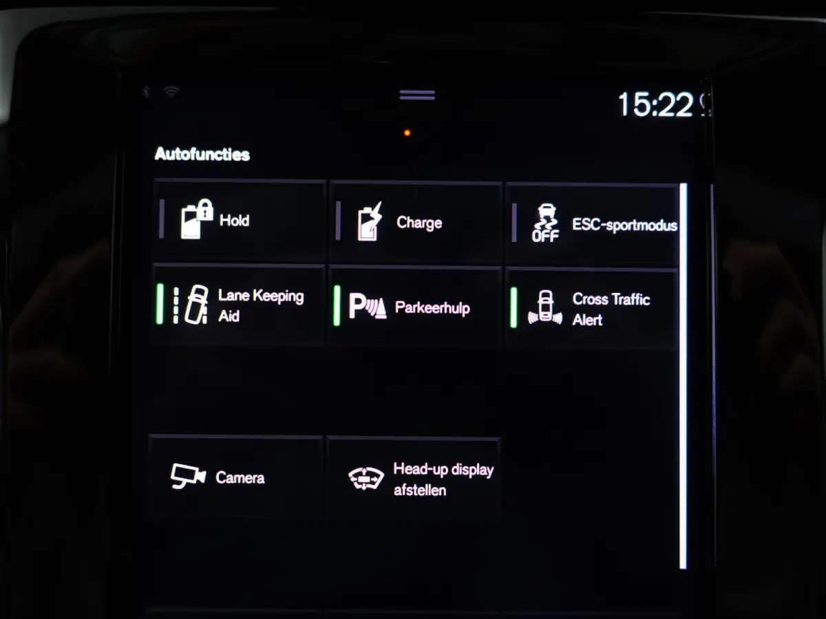 2.0 T8 Twin Engine AWD Inscription- Design Leder, Panoramadak, Head Up, Memory, Blis, Xenon Led