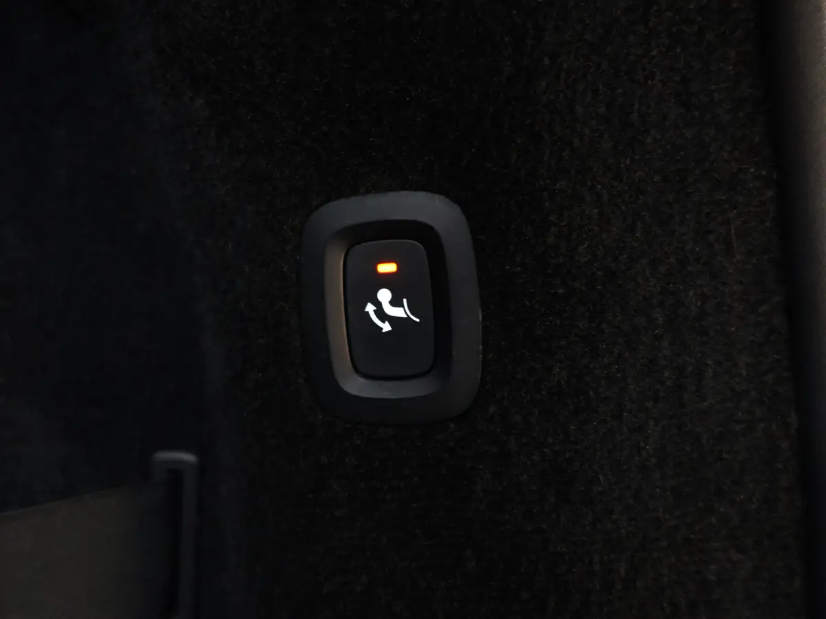 2.0 T8 AWD Inscription Aut- Head Up, Elek Trekhaak, Panoramadak, Harman Kardon, Stoel/Stuurverwarming