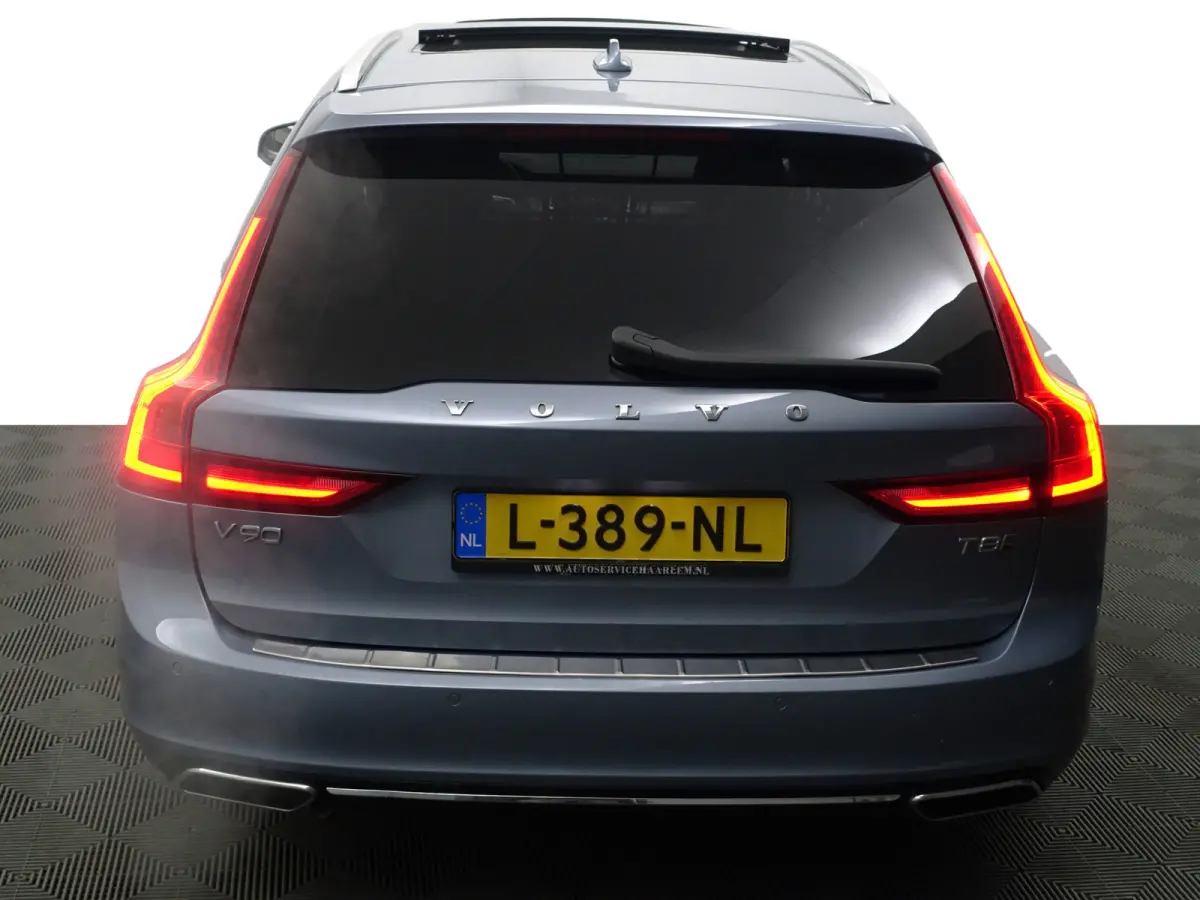 2.0 T8 AWD Inscription Aut- Head Up, Elek Trekhaak, Panoramadak, Harman Kardon, Stoel/Stuurverwarming