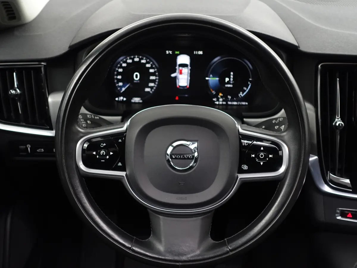 2.0 T8 AWD Inscription Aut- Head Up, Elek Trekhaak, Panoramadak, Harman Kardon, Stoel/Stuurverwarming
