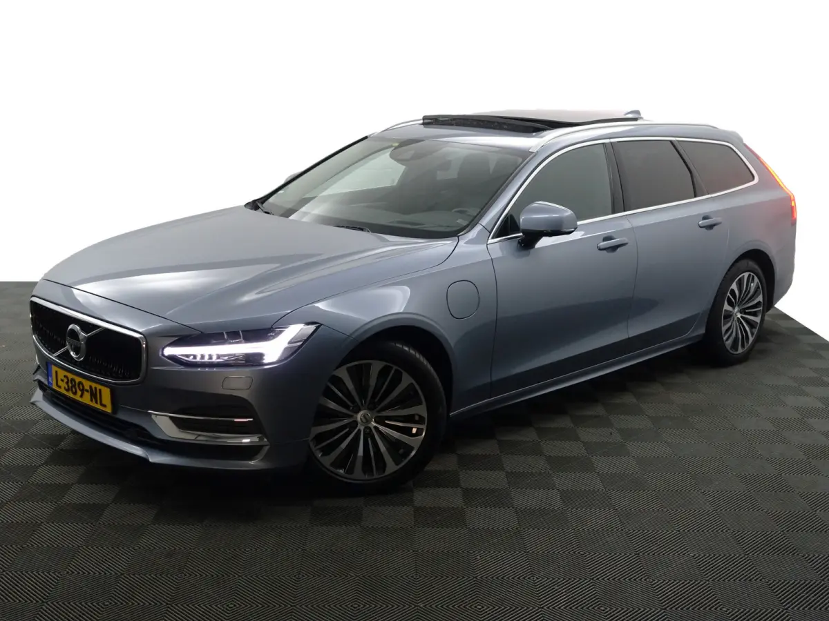 2.0 T8 AWD Inscription Aut- Head Up, Elek Trekhaak, Panoramadak, Harman Kardon, Stoel/Stuurverwarming