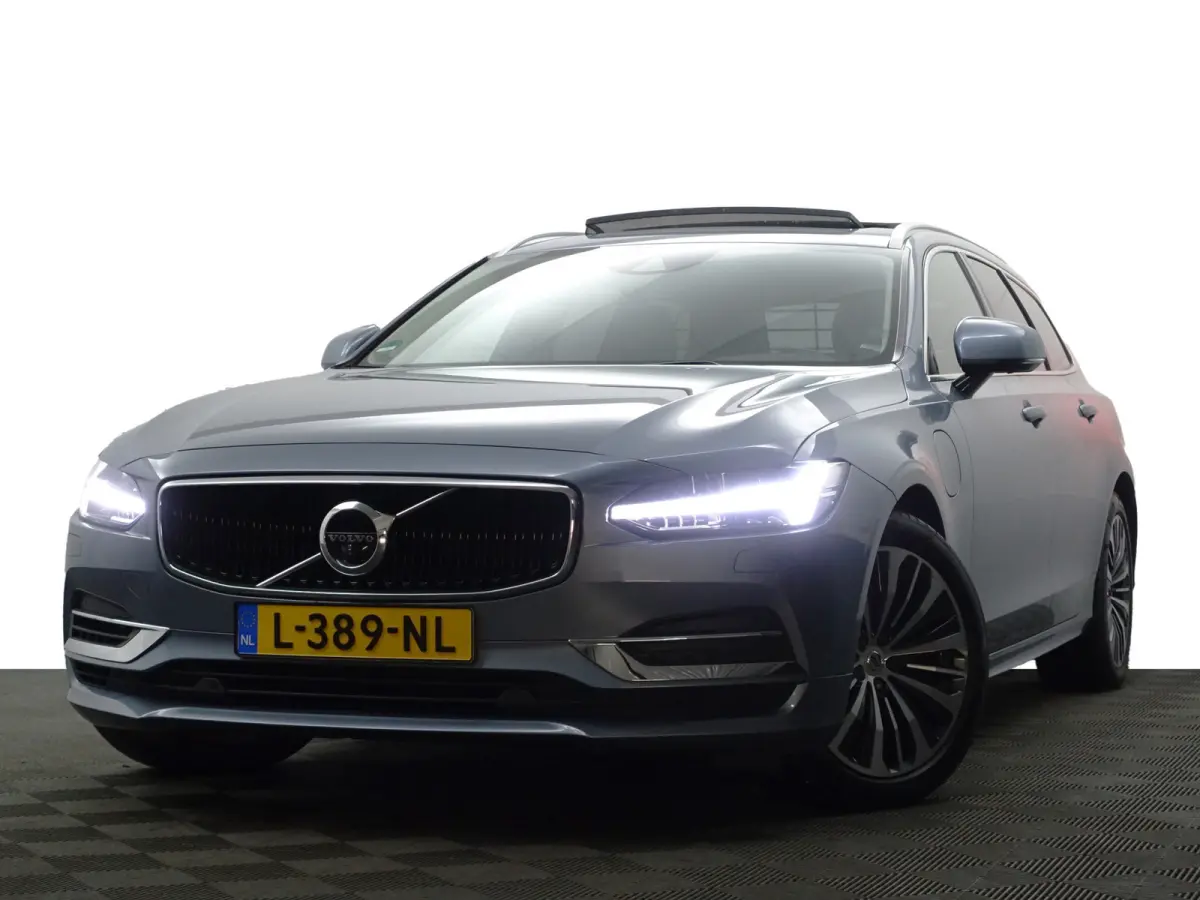 2.0 T8 AWD Inscription Aut- Head Up, Elek Trekhaak, Panoramadak, Harman Kardon, Stoel/Stuurverwarming