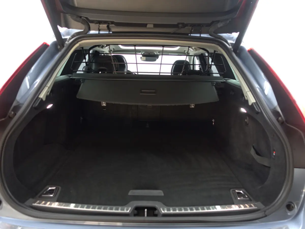 2.0 T8 AWD Inscription Aut- Head Up, Elek Trekhaak, Panoramadak, Harman Kardon, Stoel/Stuurverwarming