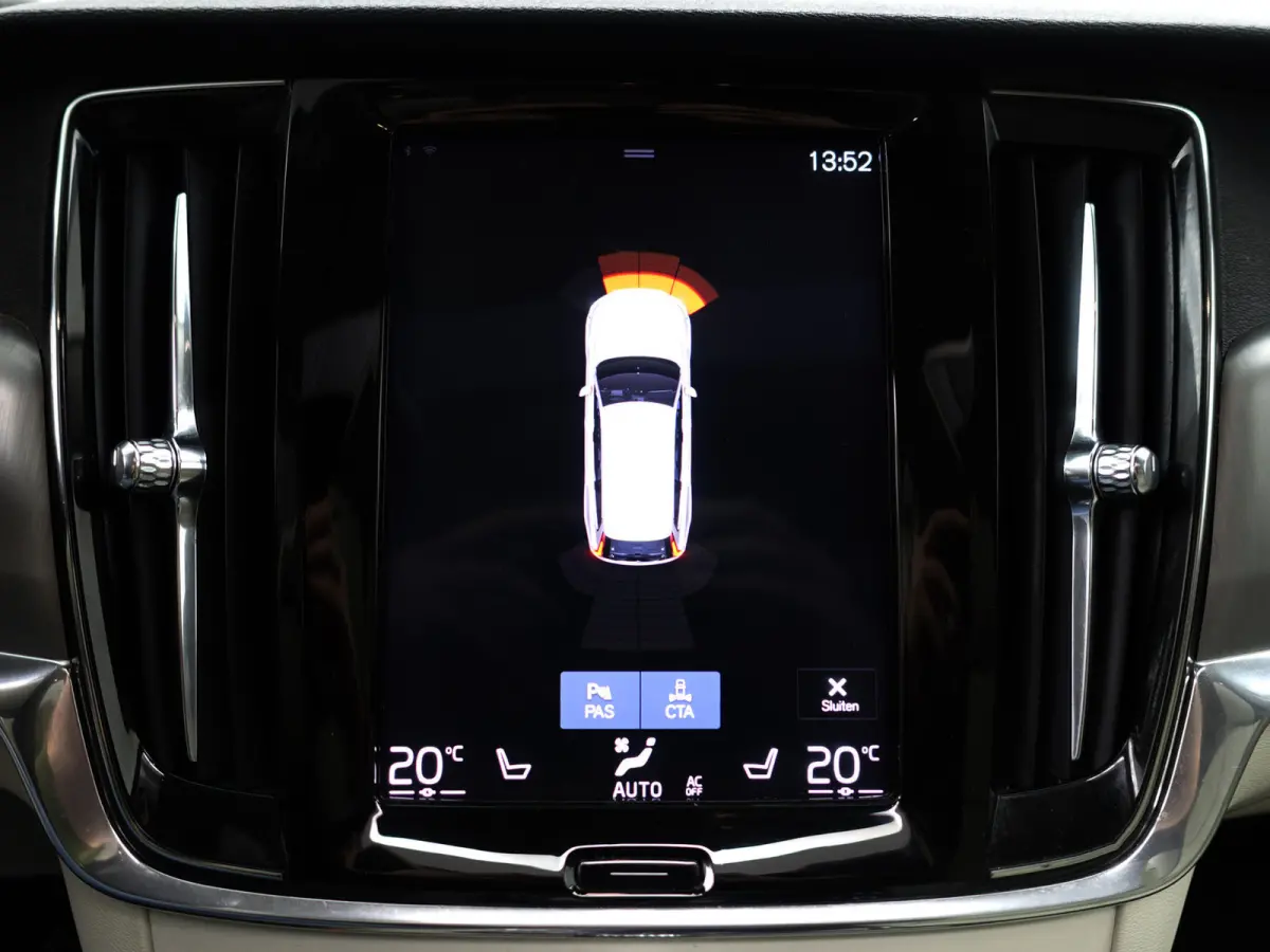 2.0 T8 AWD Inscription Aut- Panodak, Xenon led, Stuur/Stoelverwarming, Elek Trekhaak, Lane Assist, Blis, Dynamic Select