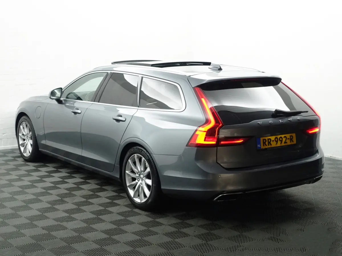2.0 T8 AWD Inscription Aut- Panodak, Xenon led, Stuur/Stoelverwarming, Elek Trekhaak, Lane Assist, Blis, Dynamic Select
