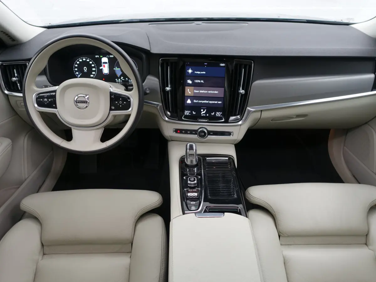 2.0 T8 AWD Inscription Aut- Panodak, Xenon led, Stuur/Stoelverwarming, Elek Trekhaak, Lane Assist, Blis, Dynamic Select