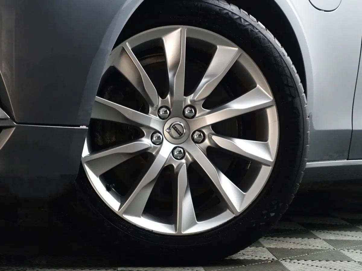 2.0 T8 AWD Inscription Aut- Panodak, Xenon led, Stuur/Stoelverwarming, Elek Trekhaak, Lane Assist, Blis, Dynamic Select