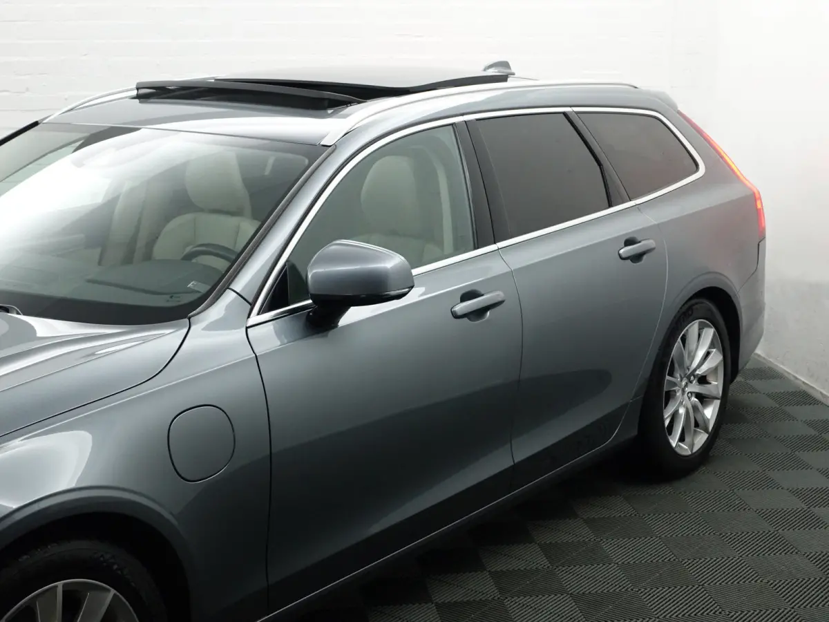2.0 T8 AWD Inscription Aut- Panodak, Xenon led, Stuur/Stoelverwarming, Elek Trekhaak, Lane Assist, Blis, Dynamic Select