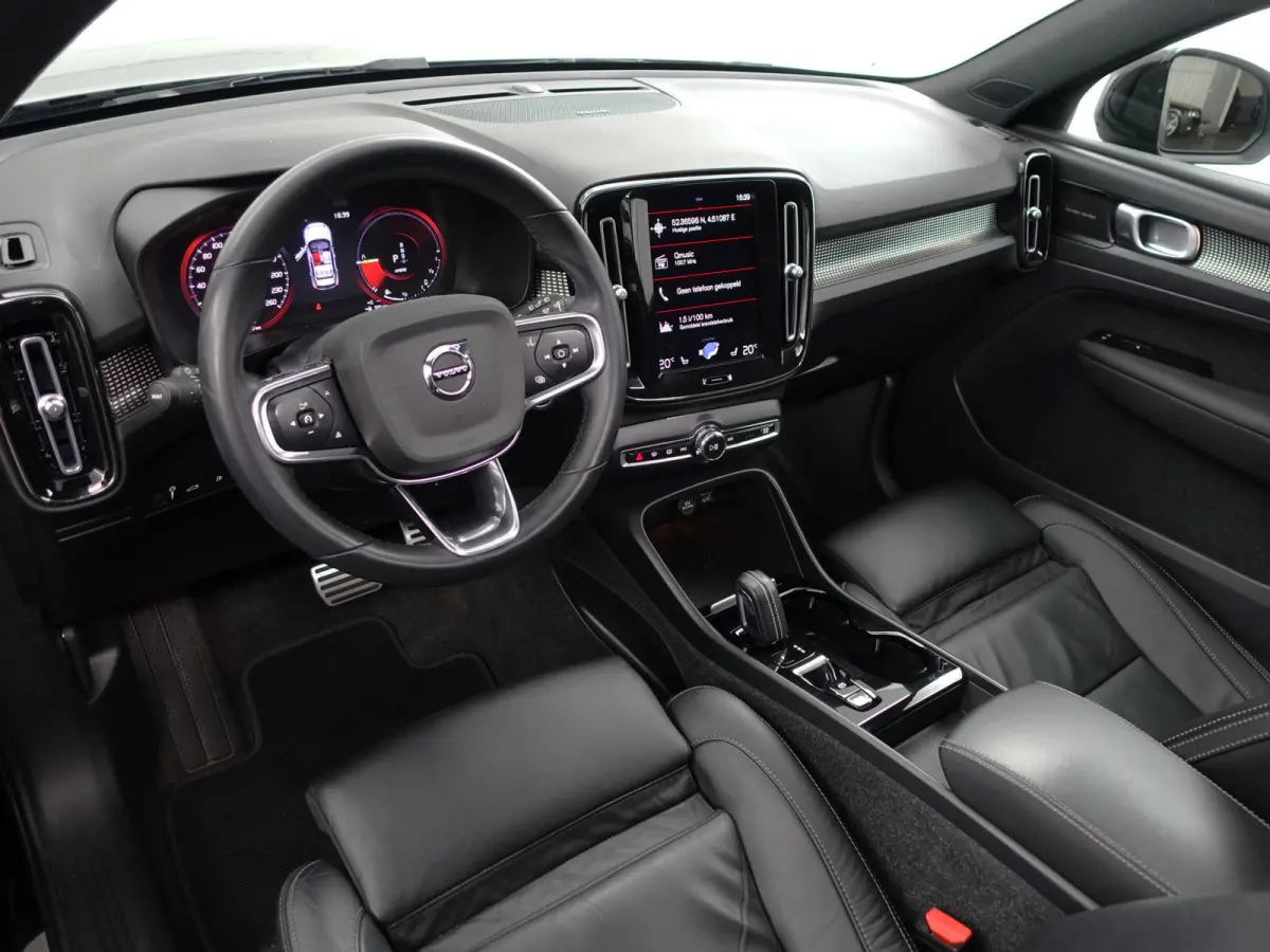 1.5 T5 R-Design Aut- Panoramadak, Harman Kardon, Stoel Memory, Stuur/Stoelverwarming, Carplay